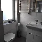 Goscinne Moli Homestay Leba