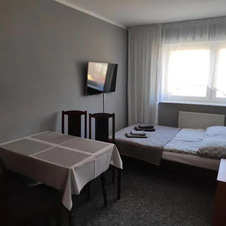 Δωμάτια σε οικογενειακή κατοικία Goscinne Moli