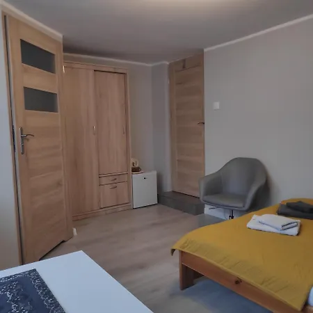 Goscinne Moli Δωμάτια σε οικογενειακή κατοικία Łeba